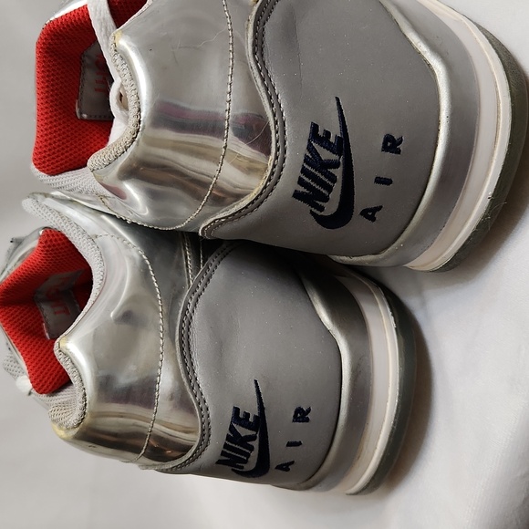 Nike Flight Squad QS Metallic Silver sneakers (mens size 10) - Picture 12 of 16